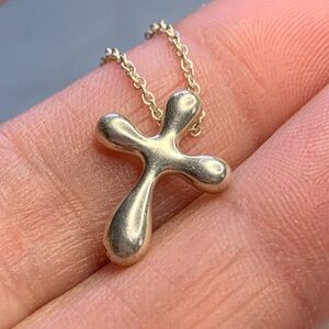 Tiffany & Co. Silver Cross Necklace! Super 🥰 cute and dainty cross.